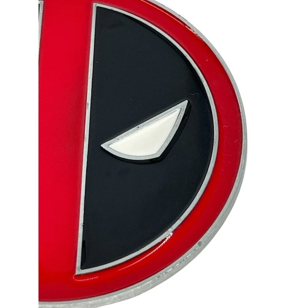 Marvel Deadpool Belt Buckle Mens OS Red Black‎ Enamel Logo Round 3in Comic Core